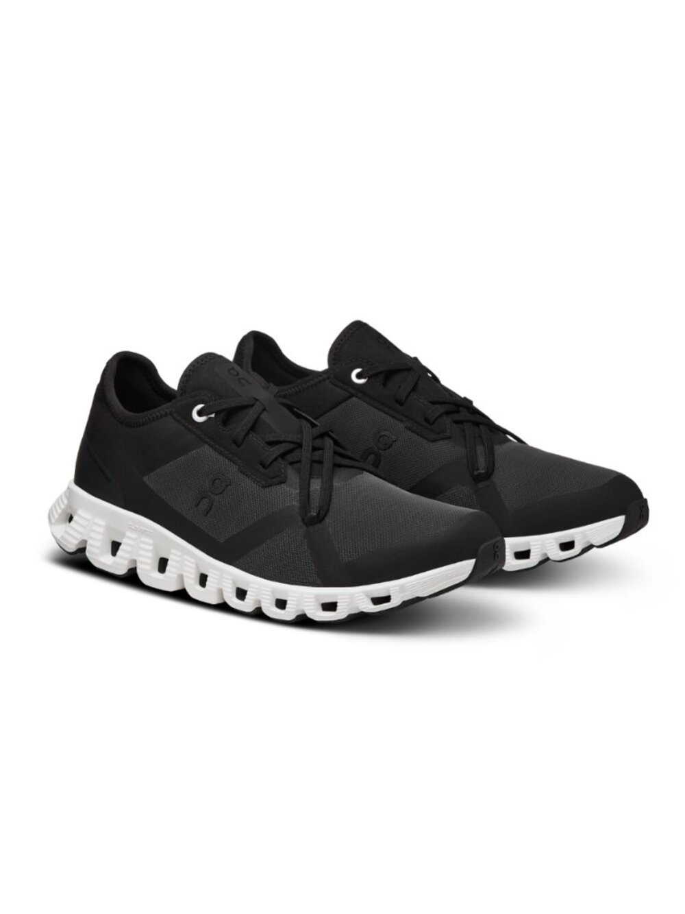 On Cloud X 3 AD Sneaker
